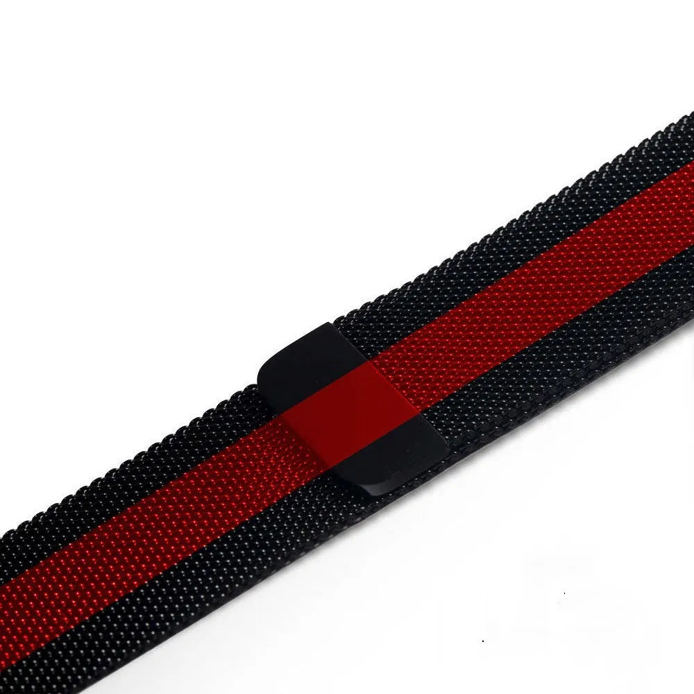 Stainless steel watch strap in silver, shown with measurements for 38mm/42mm cases and 22mm/24mm lugs.