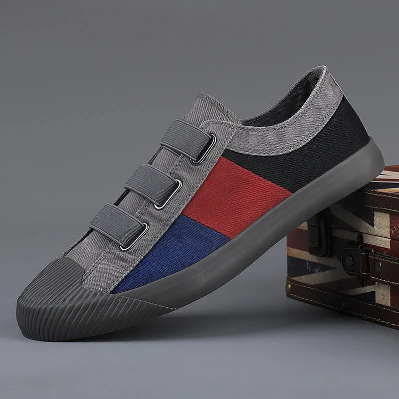 Men's low-top canvas sneakers with elastic band closure in multiple colour options
