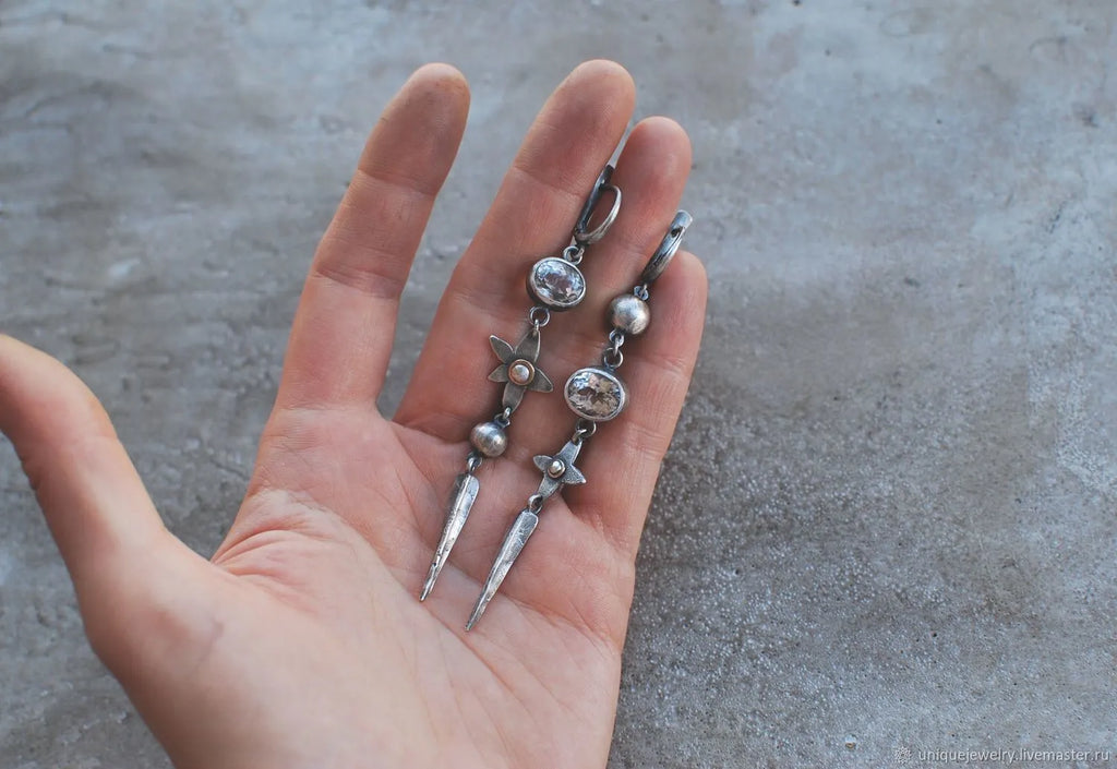 Geometric antique silver-plated earrings with XINGX chain design and rhinestone accents