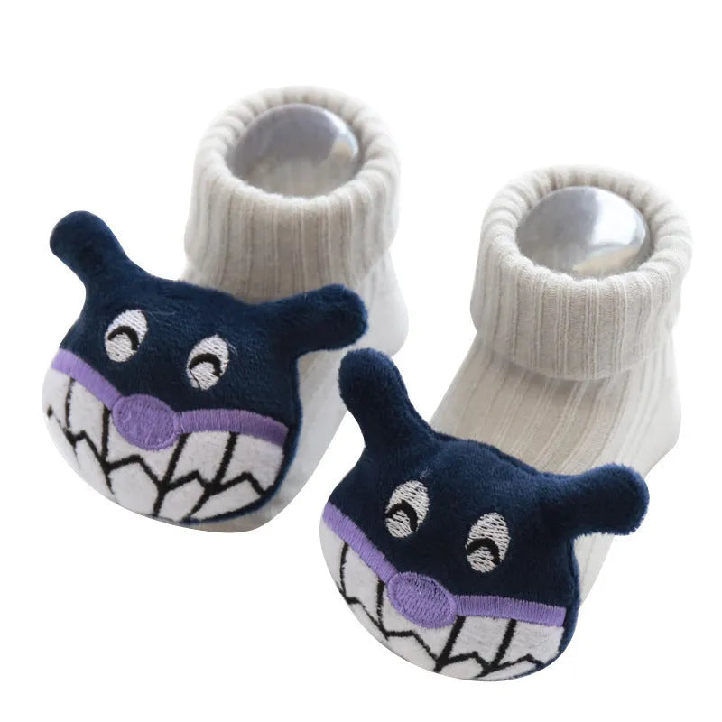 Baby socks in cotton fabric showing Lion, Panda, Blue Bow, and Pink Stars designs for sizes XS, S, M.