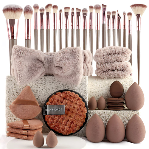 Beauty tool set with hydrophilic non-latex sponges in brown, pink and purple colour options