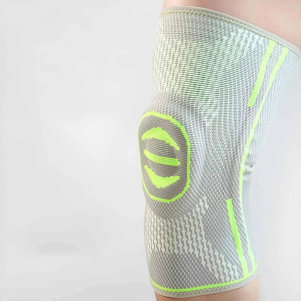 Cotton mountaineering knee cover in green, blue or yellow colour with size options