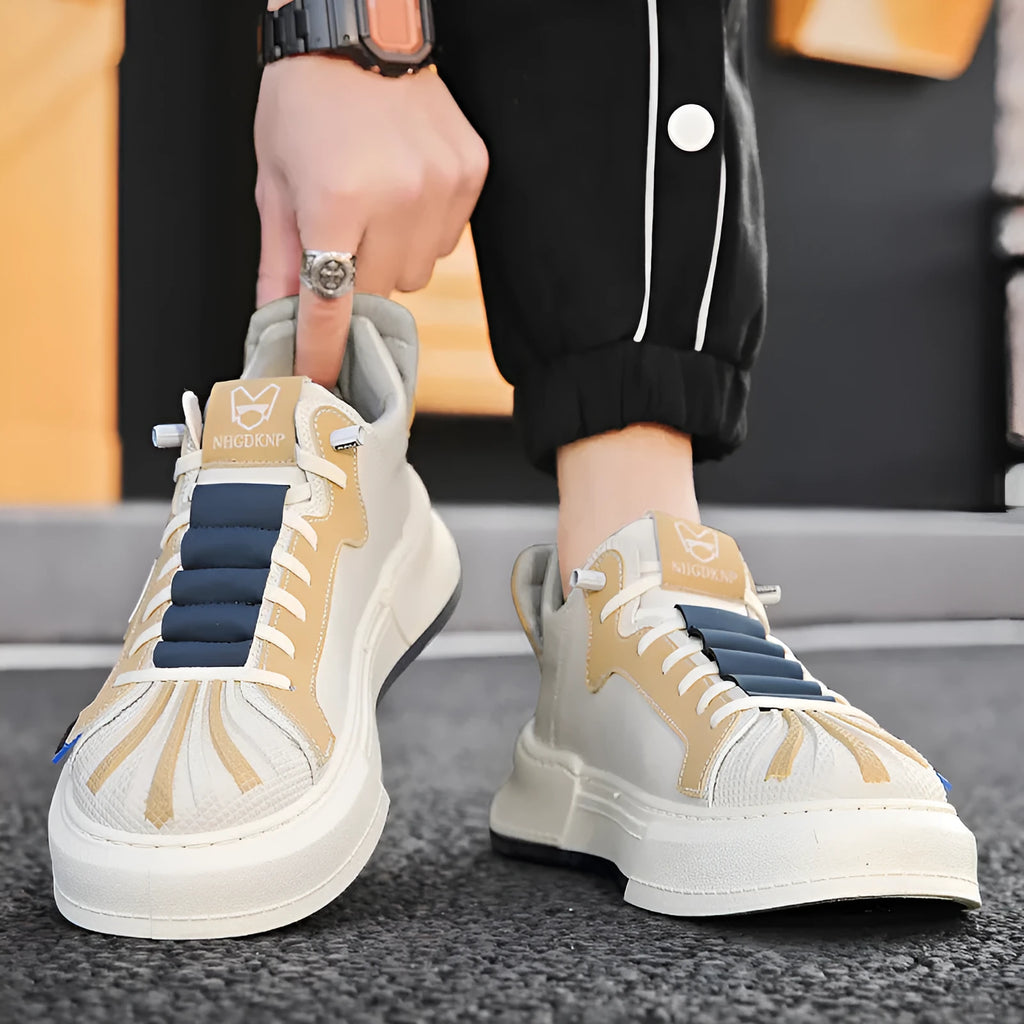 Men's beige low-top casual sneakers with an elastic band fastener and round toe.