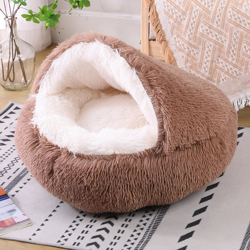Waterproof dog kennel with semi-surrounded design in multiple colour options