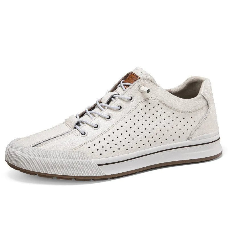 Men's round-toe matte leather casual shoes with a flat 6CM heel, shown in black and white colour options.