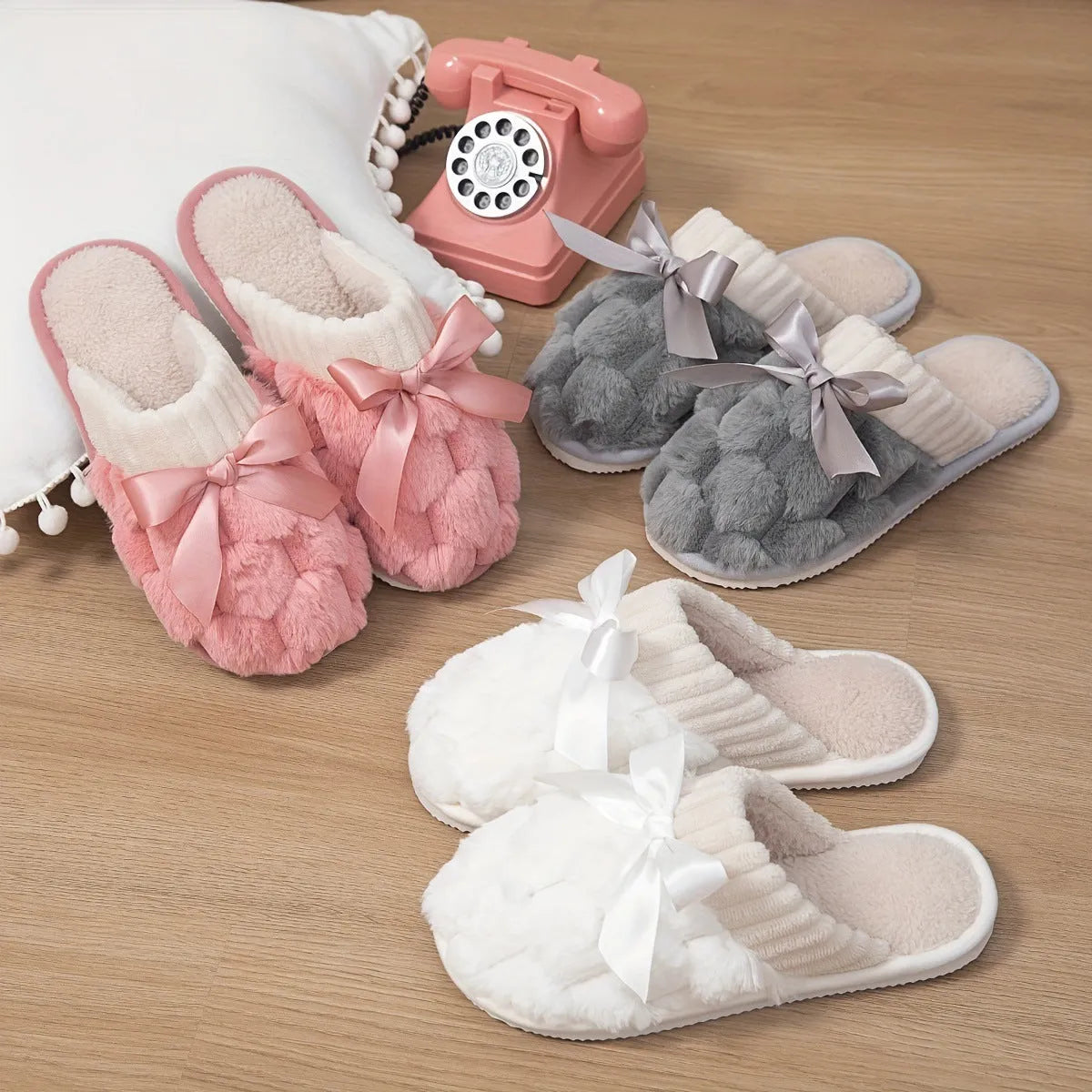 Soft bottom indoor slippers with plush lining, suede upper, and woven flax sole in multiple colours
