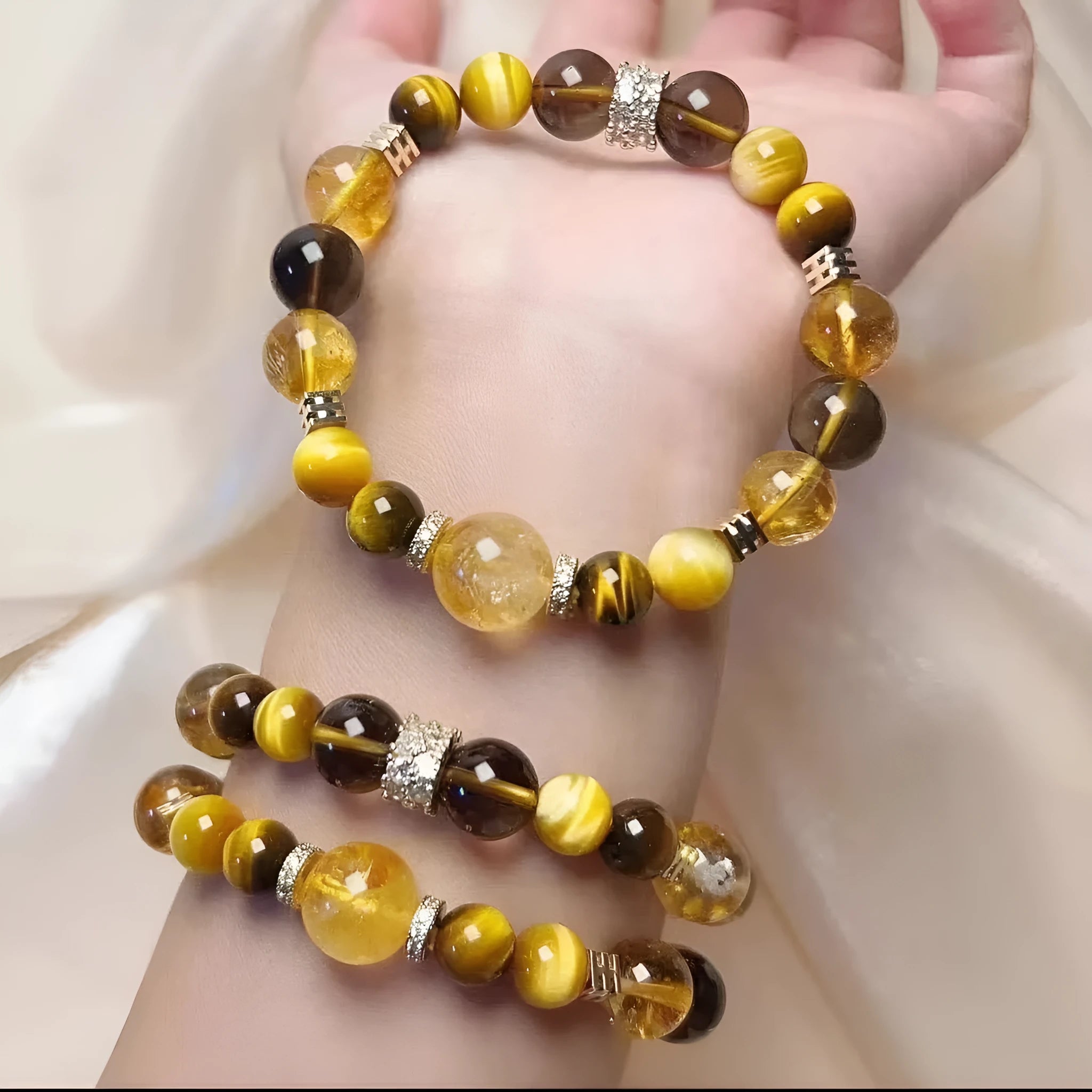Women's natural yellow tower artificial crystal string beads bracelet with 10mm Jinba beads.