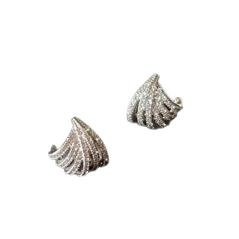 Geometric line design women's earrings with zircon material and platinum electroplating finish