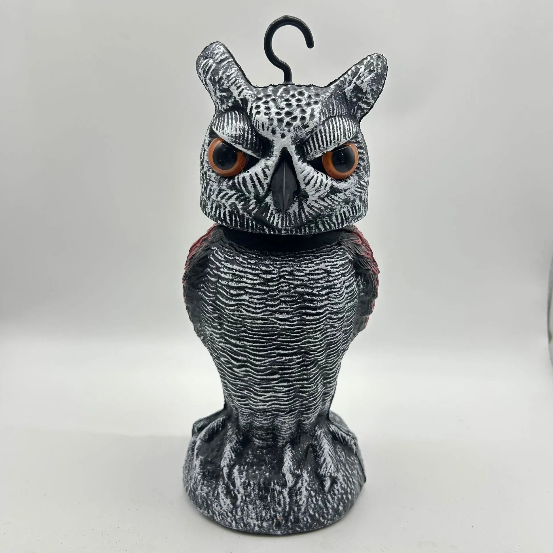 Artificial plastic owl bird scare ornament with moveable head for outdoor garden pest control
