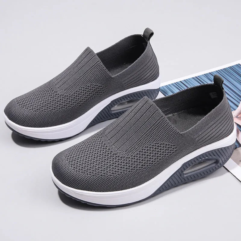 Women's mesh running shoes with air cushion in beige, black, blue, grey, pink, and red colours
