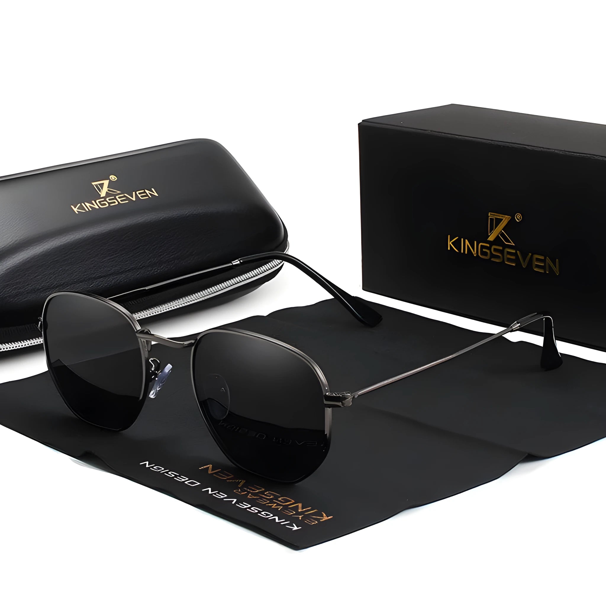 Men's classic round-frame sunglasses with a metal build in a black colour option.