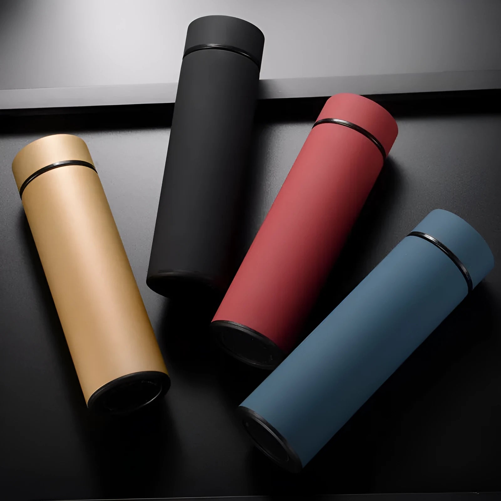 450ml stainless steel water bottle with double wall vacuum insulation in black red gold blue colours