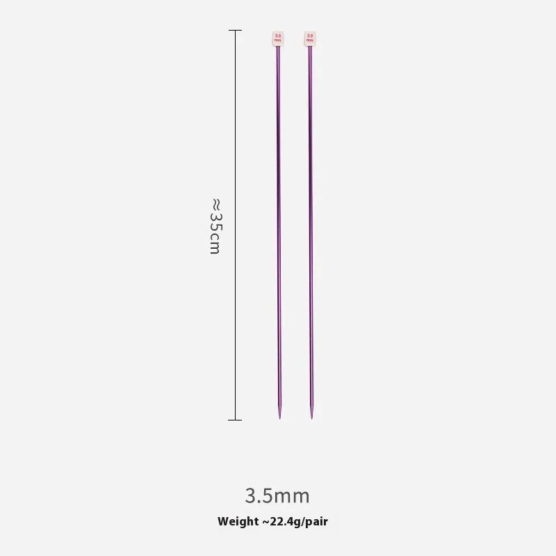 Set of aluminium crochet hooks with silicone grips showing various sizes from 2.0mm to 10.0mm.