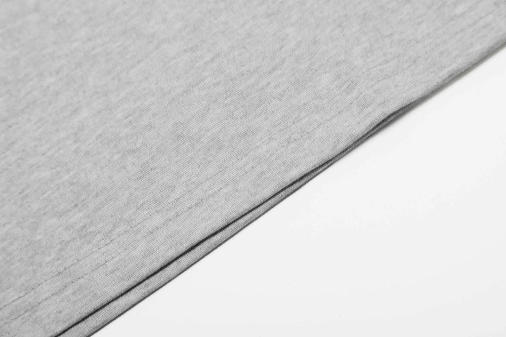 Men's grey cotton long sleeve T-shirt with loose fit and pullover style