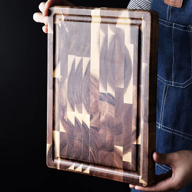 Brown acacia wood cutting board with 3cm thickness and parquet construction