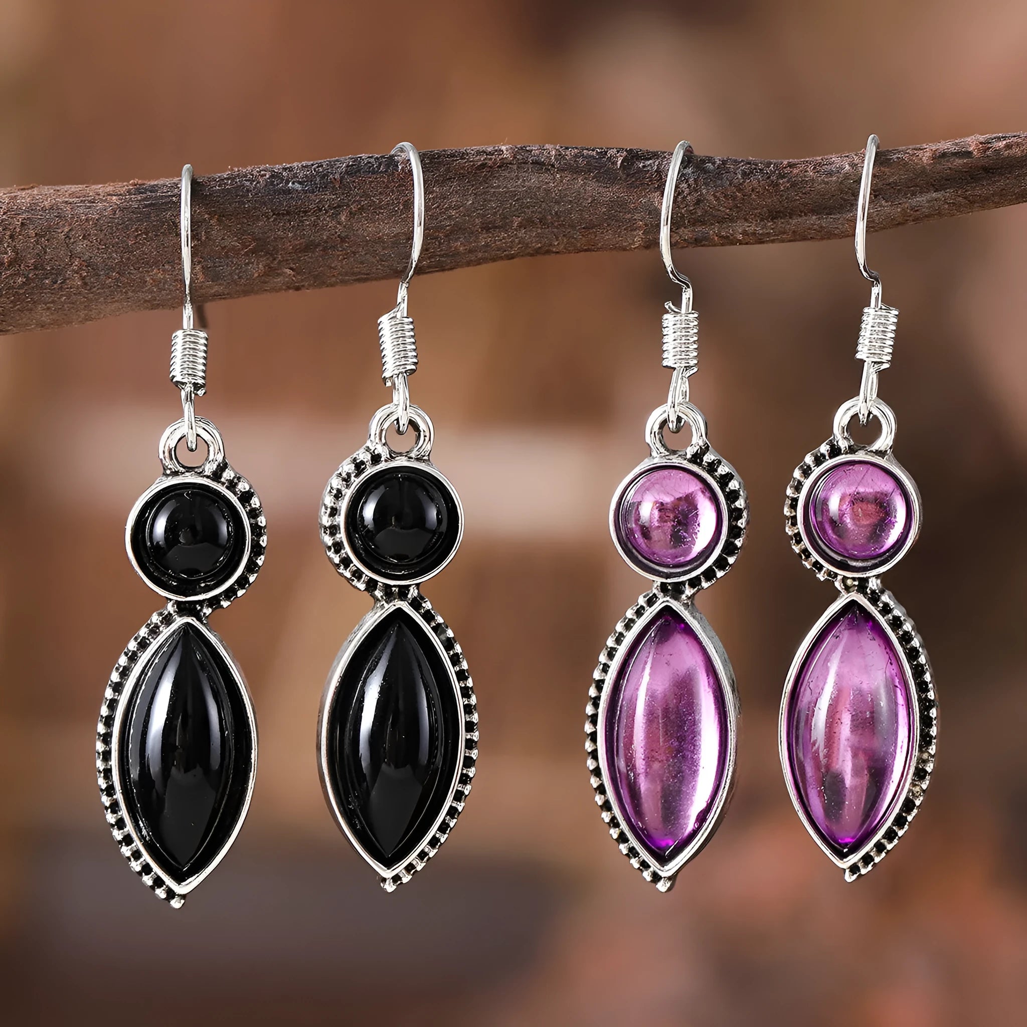 Vintage geometric pendant earrings with black and purple electroplated finish on zinc alloy.
