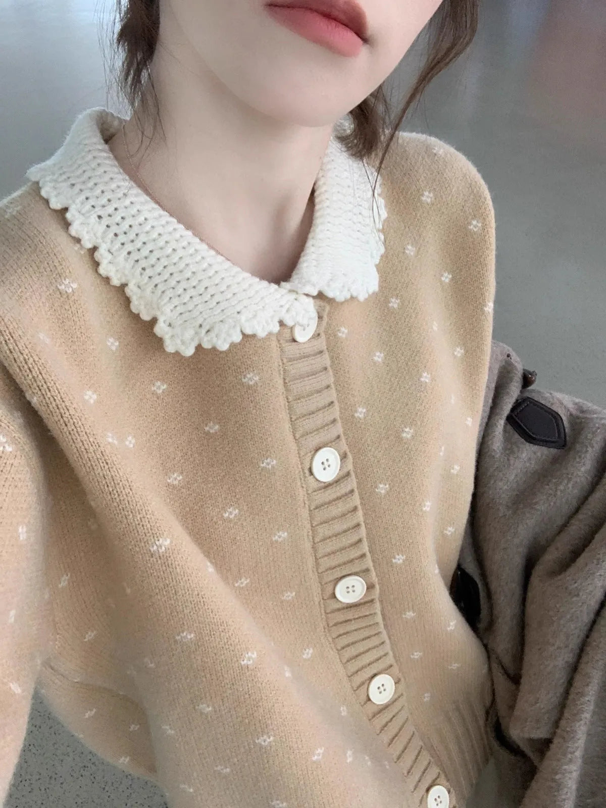 Retro Peter Pan collar floral pattern knitted cardigan coat in Japanese Korean casual style