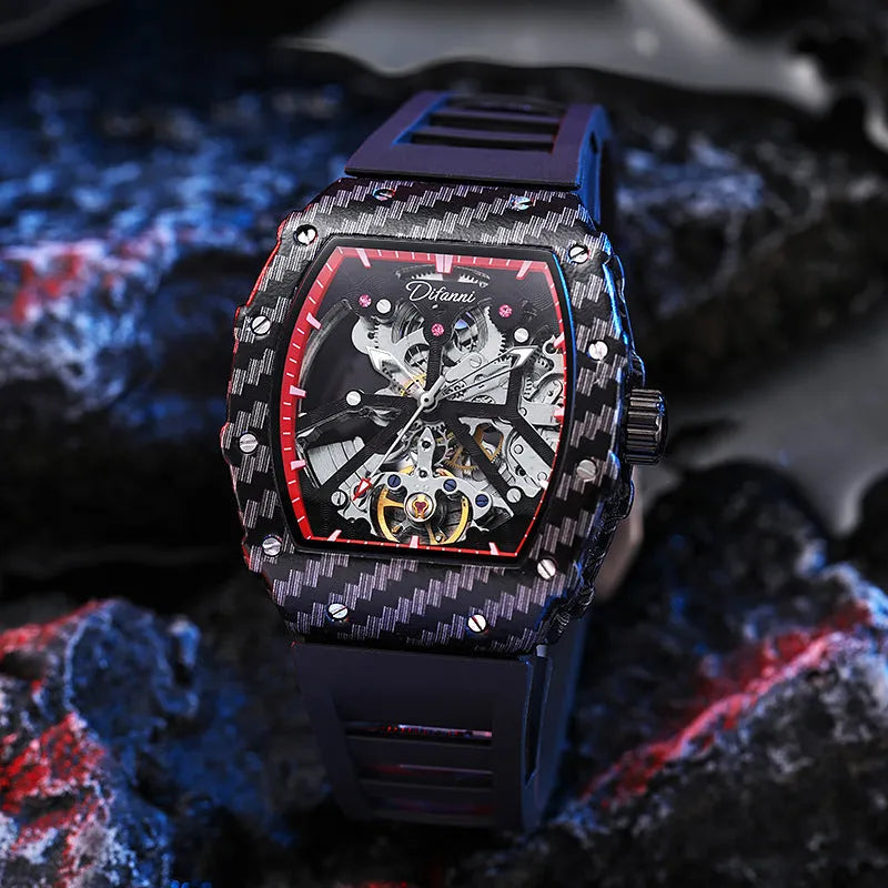 Mechanical waterproof men's watch with luminous hands, black face and rubber strap