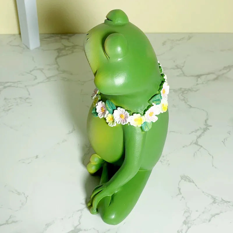 Magic yoga frog decoration in RDW123 colour, a European style plastic and resin micro landscape figurine.