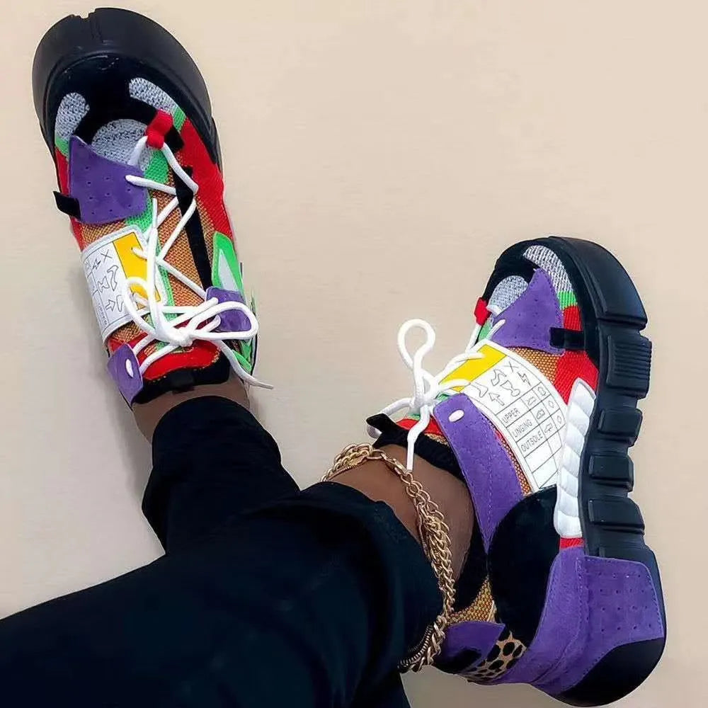 Sports style flat-bottom lace-up casual shoes with artificial PU upper, round toe, low-cut, colour matched black, red, yellow options