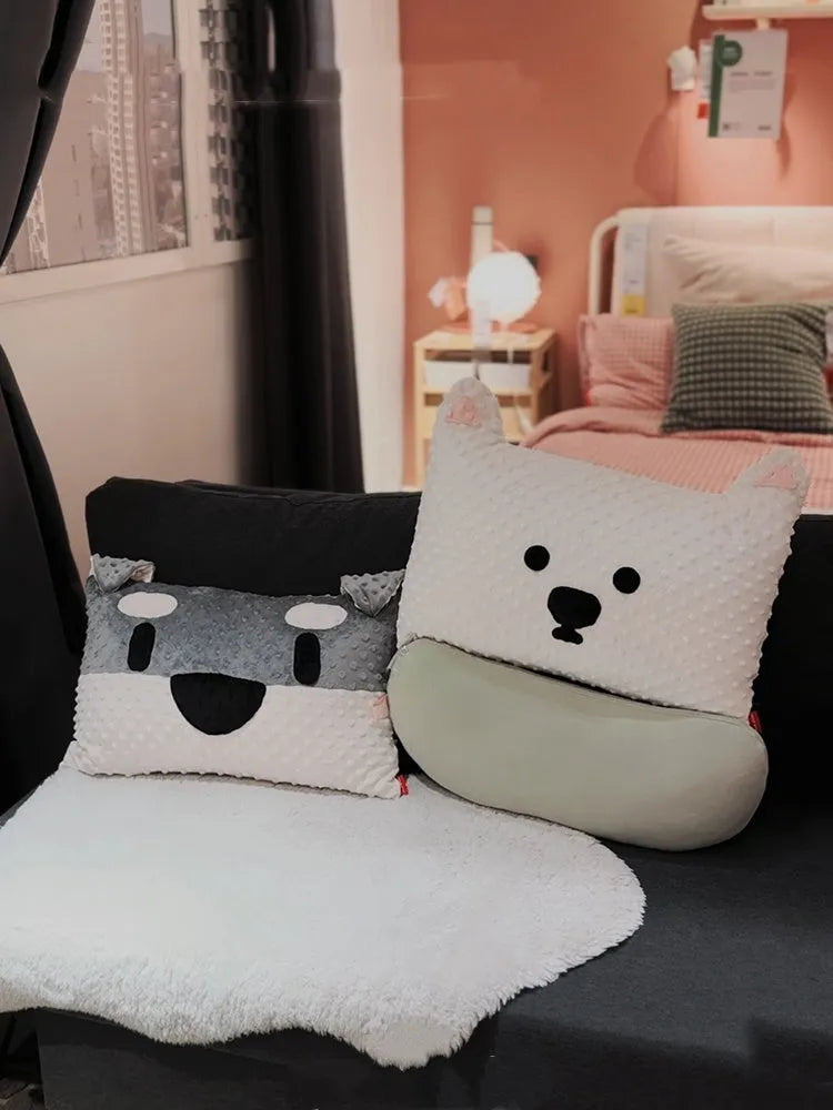 Grey schnauzer design decorative pillow on a sofa, showing 50x35x18cm size and soft fabric texture.