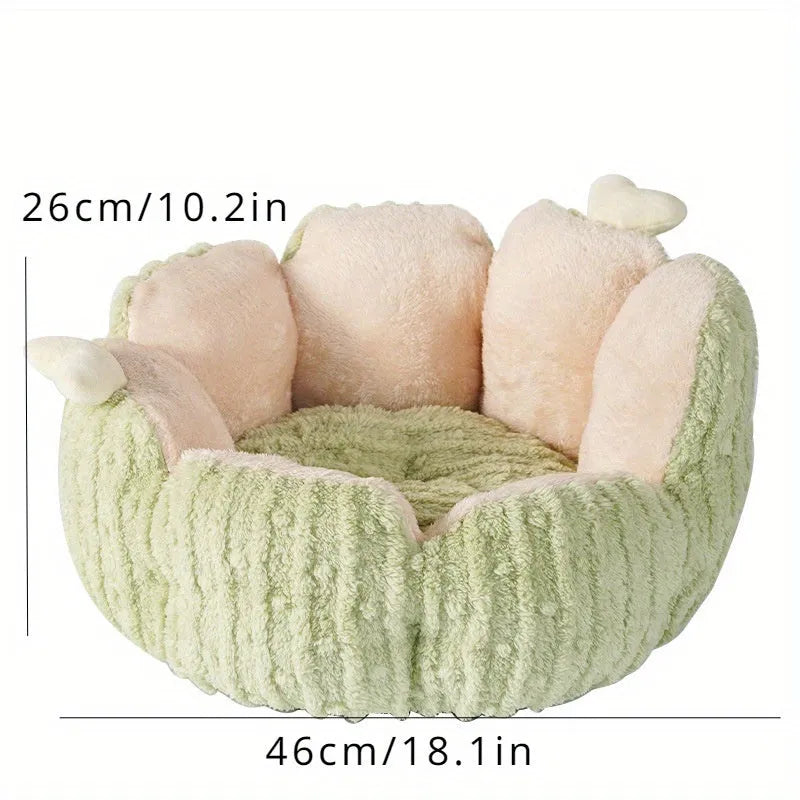 Green cactus pattern cat litter kennel showing soft plush fabric and enclosed design