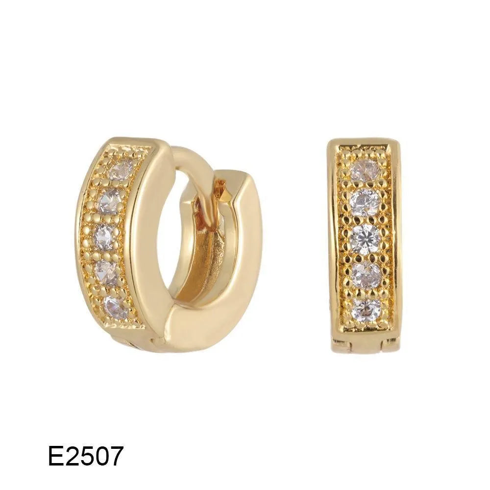 Brass gold plated heart-shaped zircon clip earrings for women with gang drill pattern