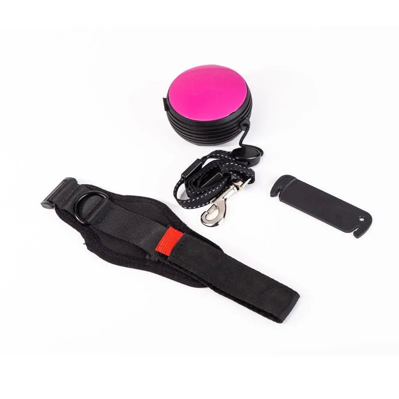 3 metre retractable dog leash in six colours with automatic braking system