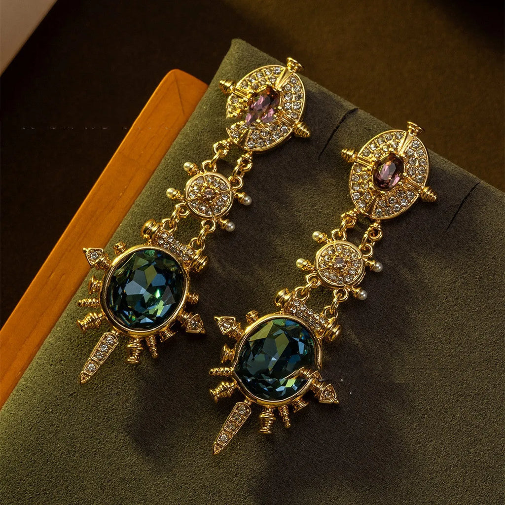 Gold retro geometric stud earrings with court style design