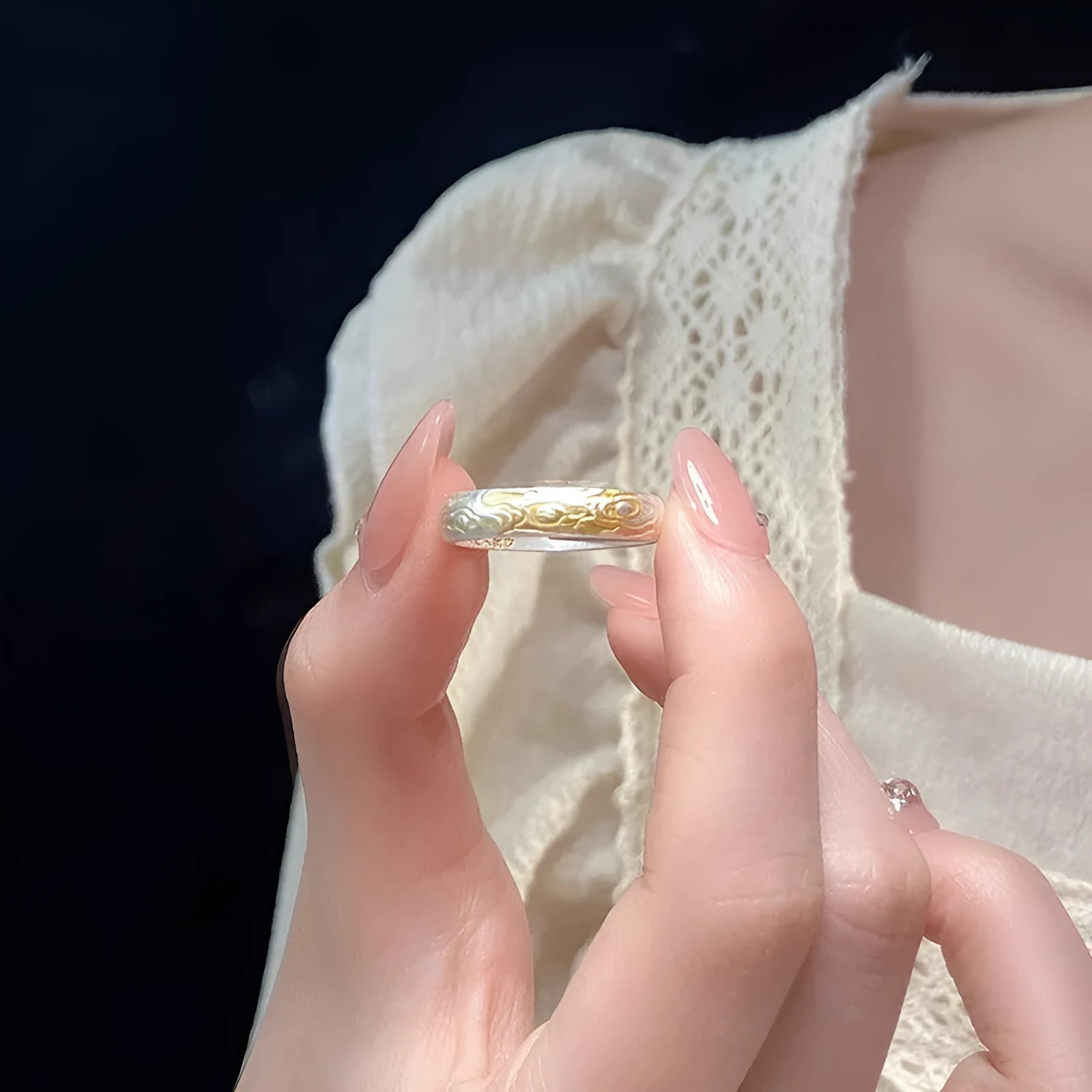 Xiangyun pattern white copper ring with gold electroplating and open mouth adjustable design