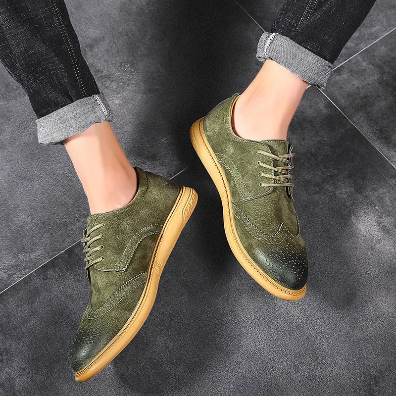 Men's black business leather shoes with lace-up design and leather stitching details