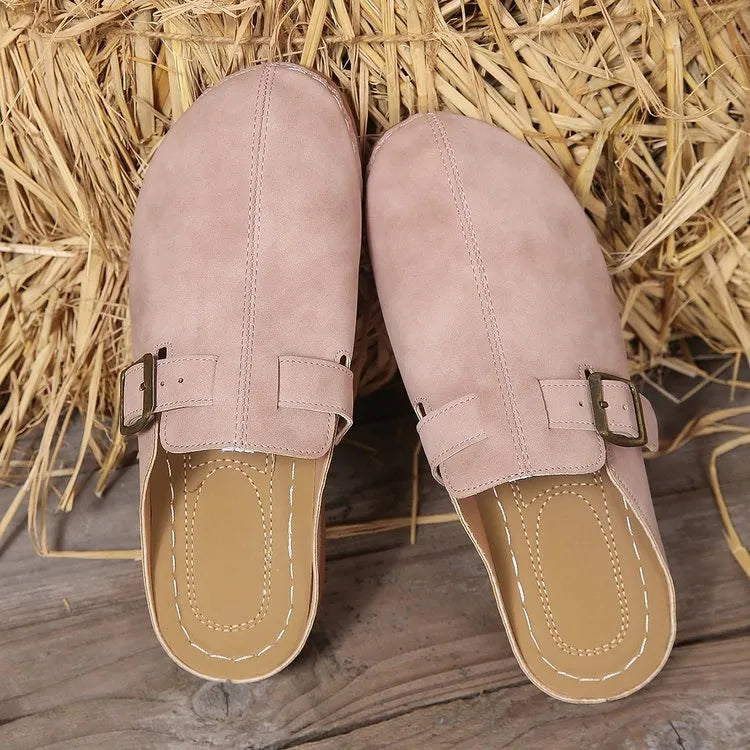 Women's casual wedge slippers in black with closed toe and rubber sole