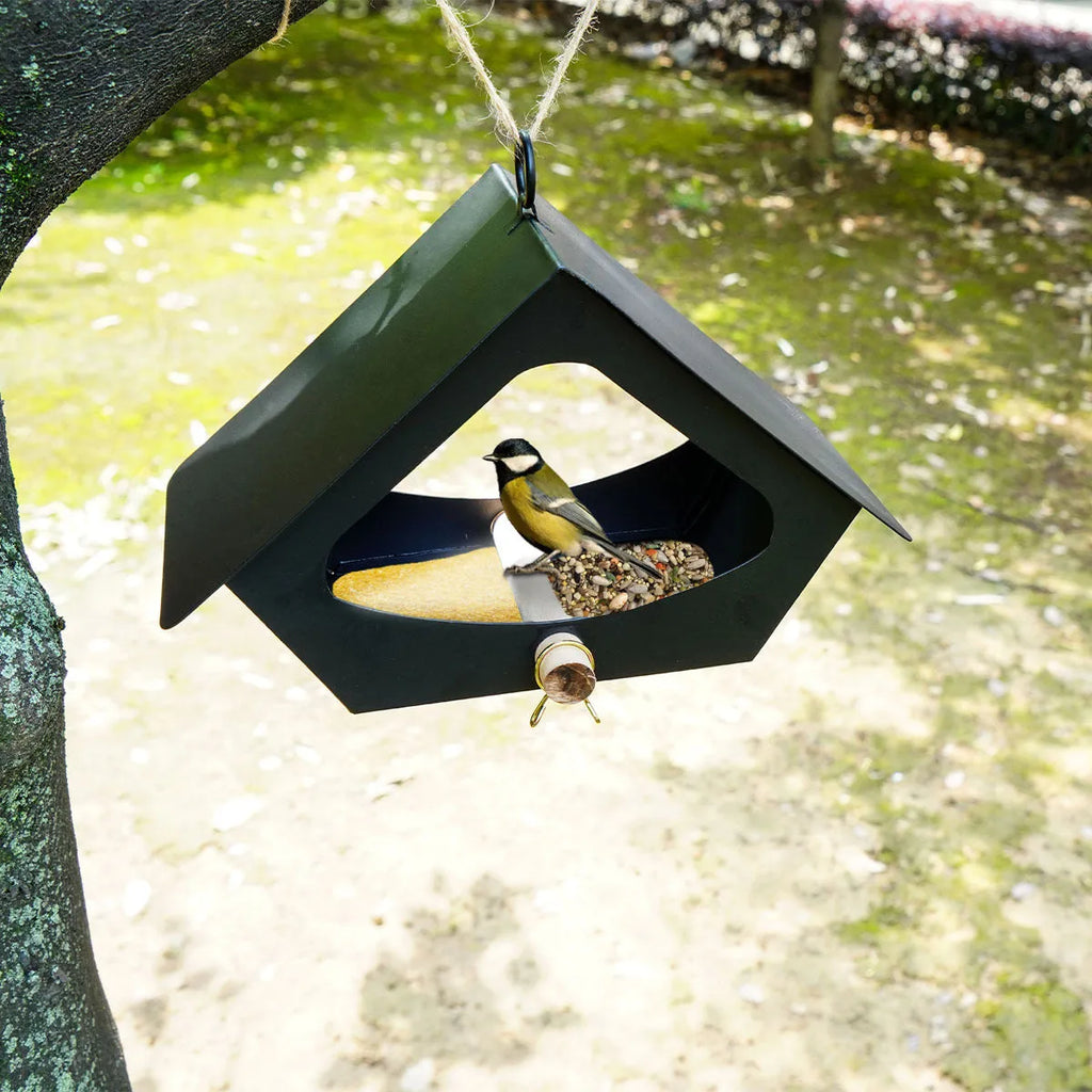 European-style iron bird nest feeder with modern simplicity design for garden decoration
