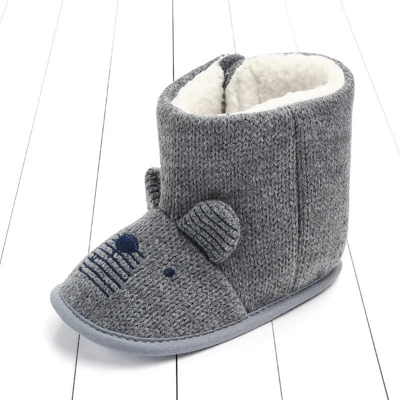 Baby winter high-top cotton shoes with Velcro fastening in white, embroidered detail