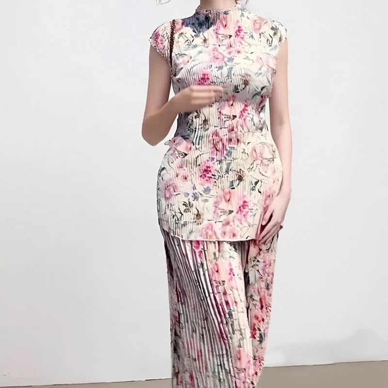 Long sleeve printed chiffon top and matching high-waist skirt set for women.
