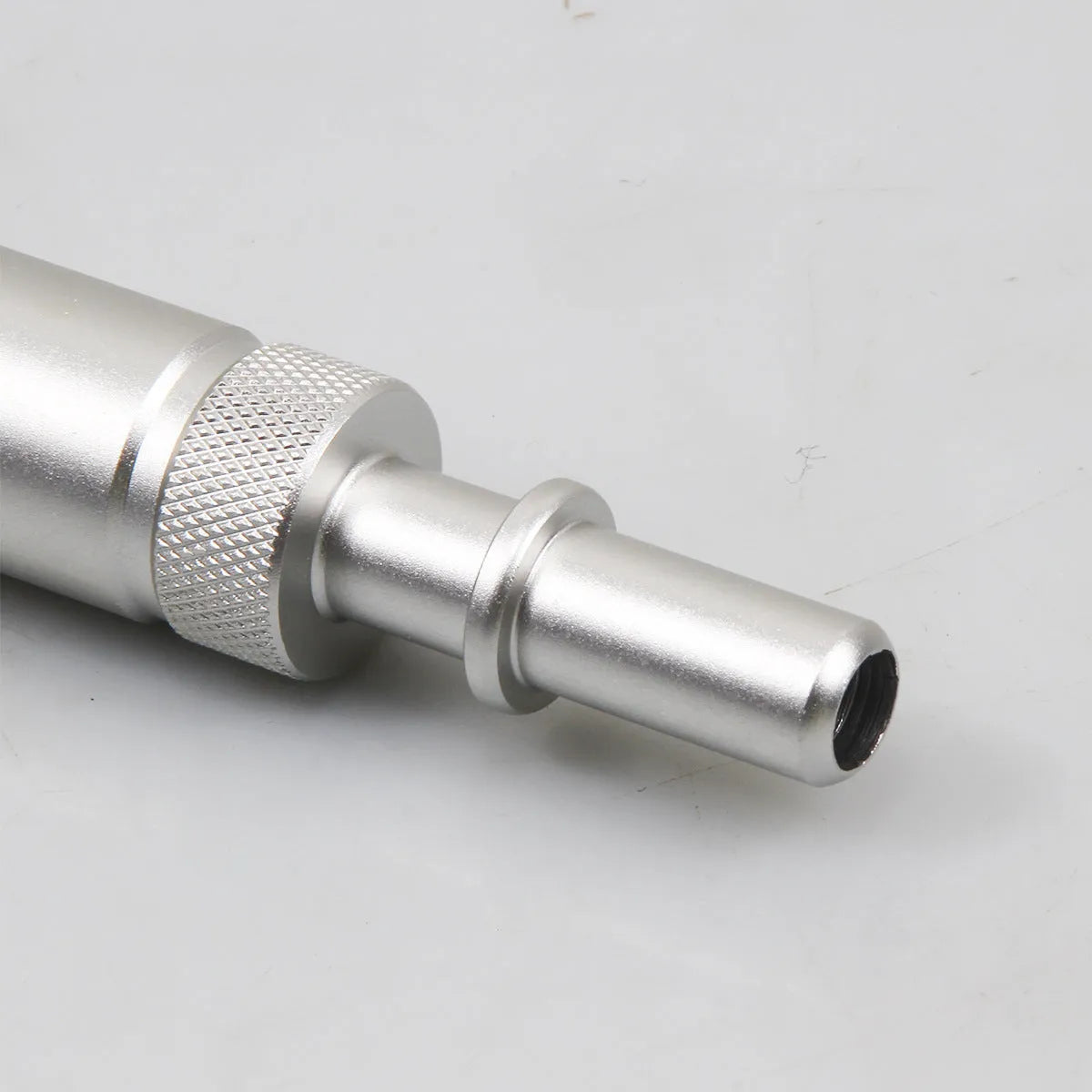 Silver metal transmission refueling joint tool for VAS6262-9 compatible systems.