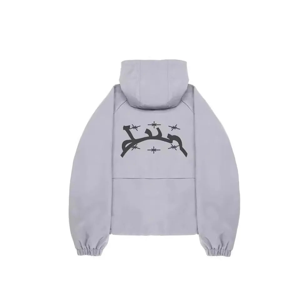 Men's grey British-style loose fit hooded sunscreen jacket made from polyester fabric