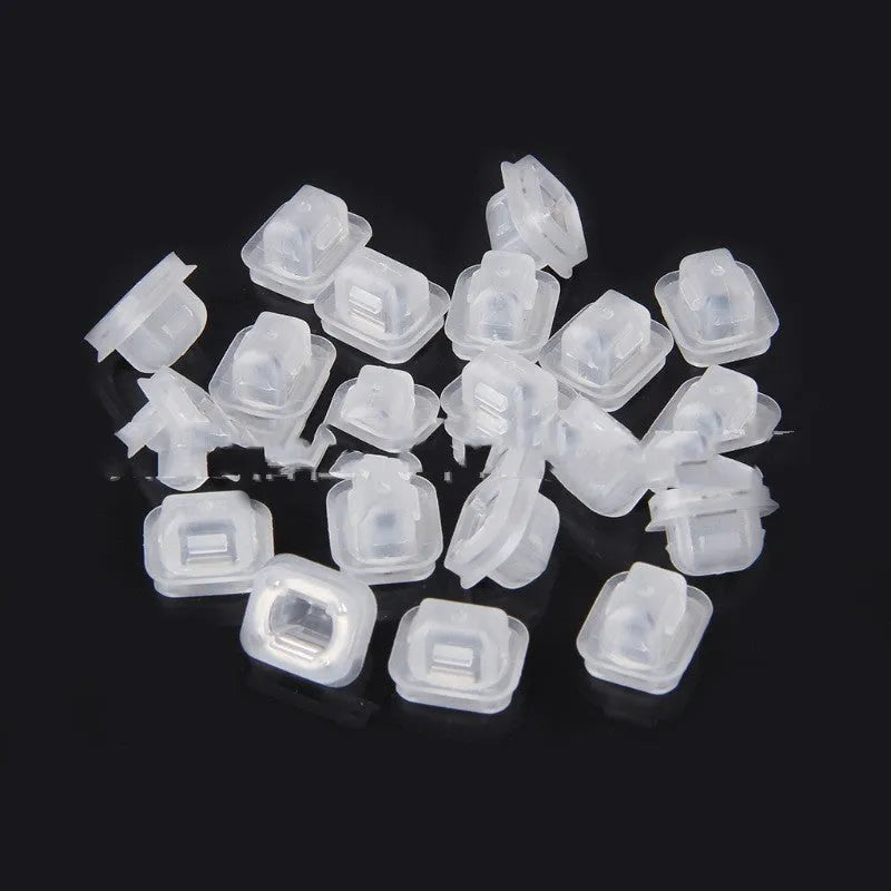 BMW E39 E38 interior plastic fastener clips with 17.3mm x 15.2mm outer dimensions