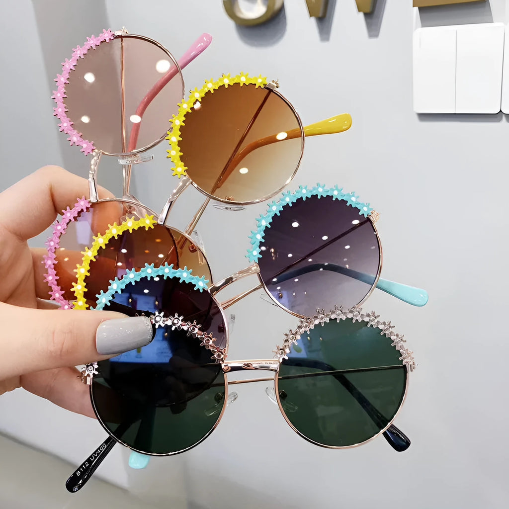 Children's flower sunglasses with metal frame in blue, retro style