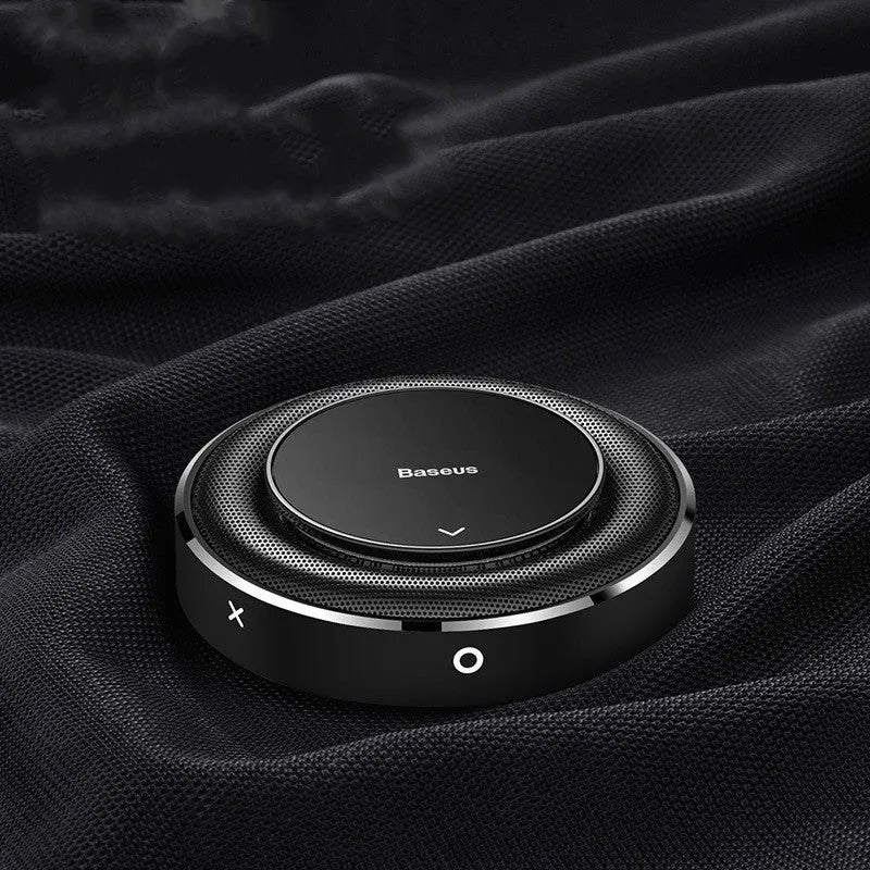 Round aluminium alloy car fragrance holder with scent tablets in black, red, or silver colour