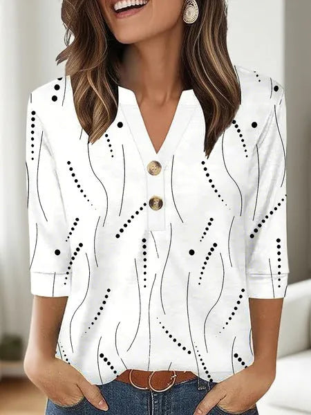 Women's loose fit V-neck T-shirt with 3D printed pattern in Japanese Korean casual style