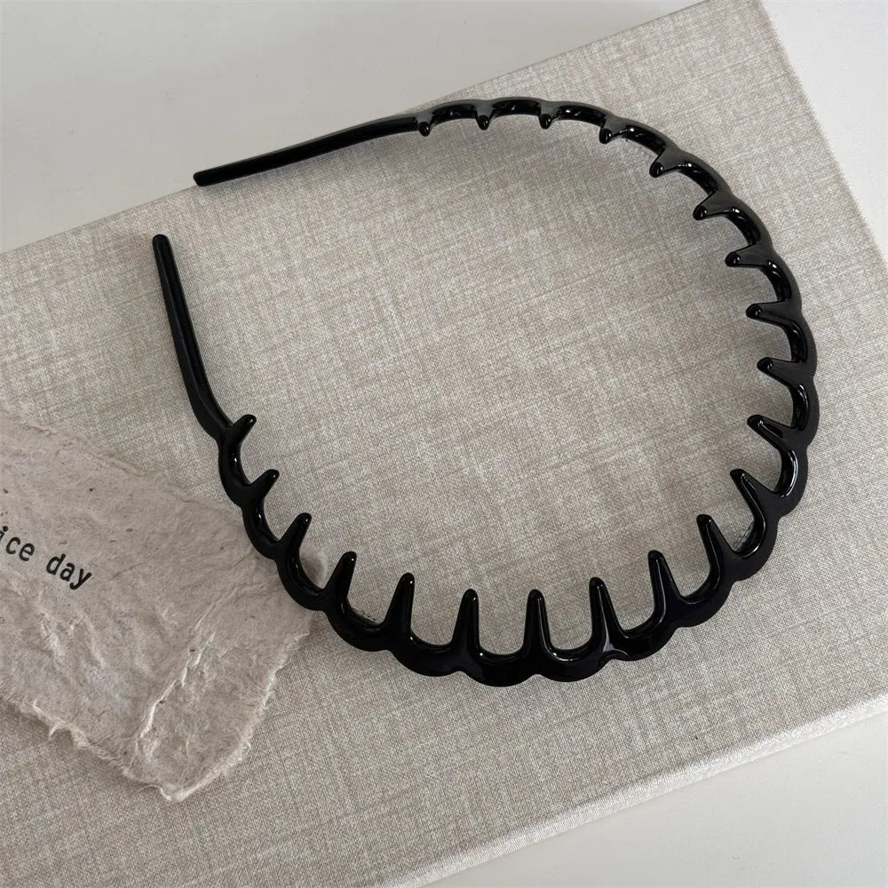 Acetate fibre non-slip toothed hair hoop in black for women Korean style