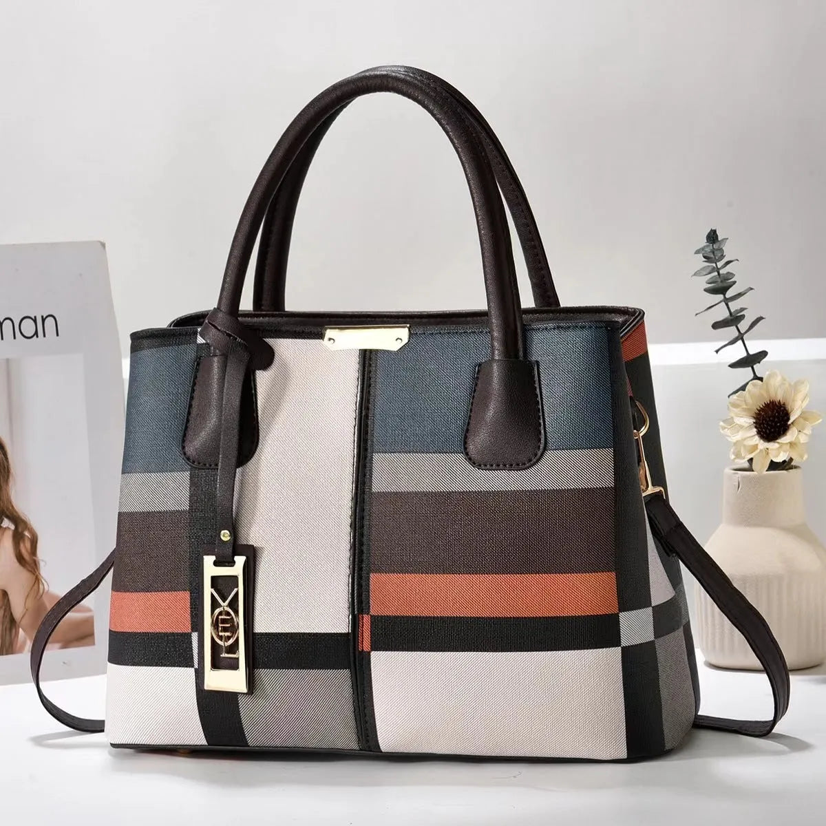 Women's large capacity square shoulder bag in soft PU leather with leather strap