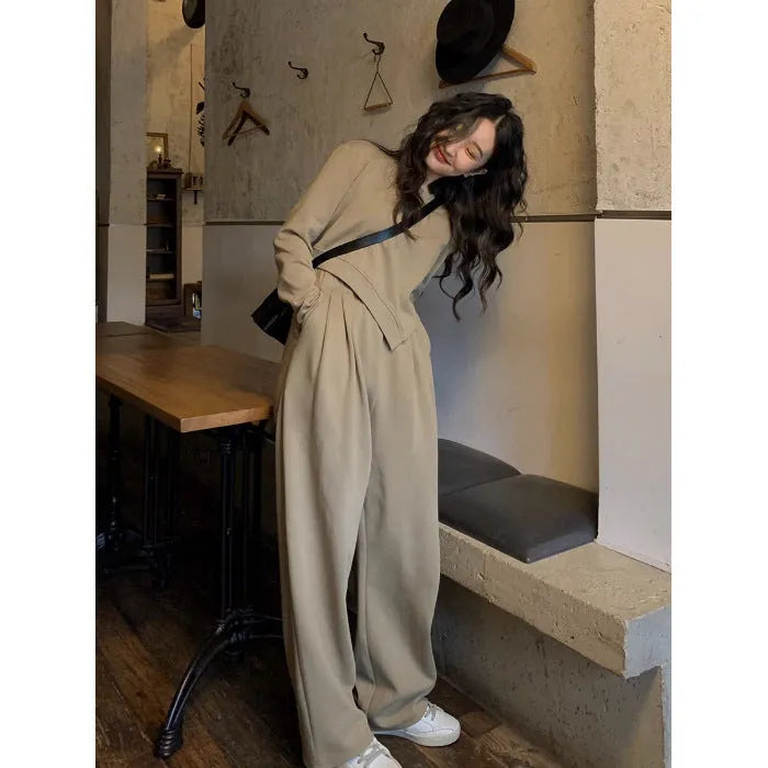 Women's casual sports suit set in khaki colour with top and trousers