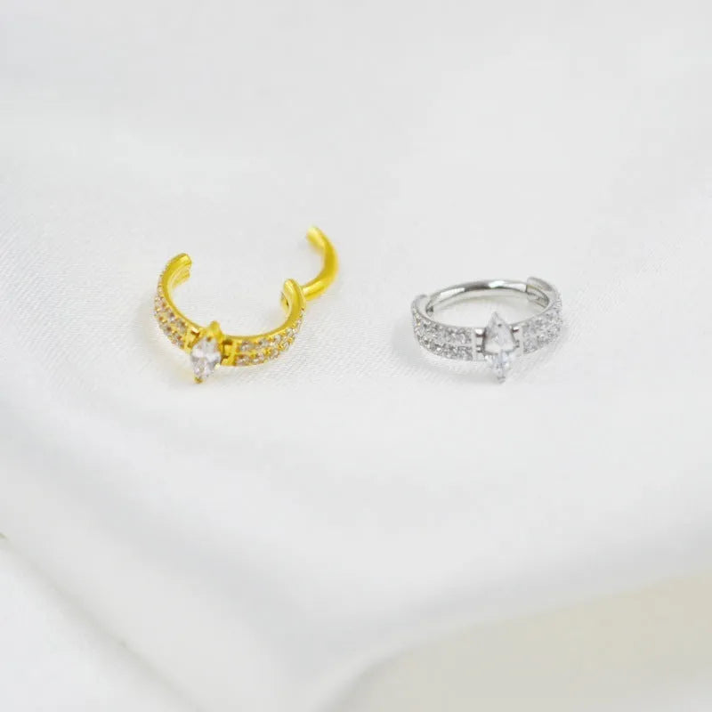 Titanium steel heart-shaped zircon diamond stud earrings in silver and gold colours