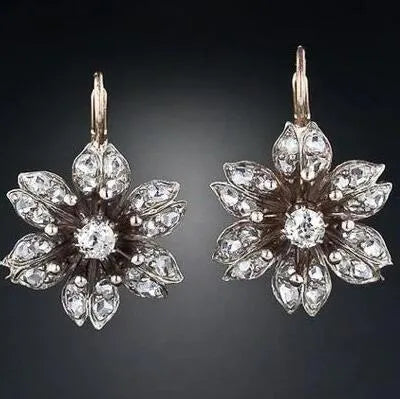 Silver retro fashion alloy earrings with electroplated finish for women