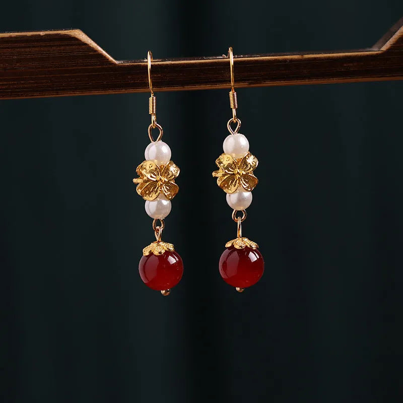 Vintage court style national Han cheongsam antique earrings with geometric retro design