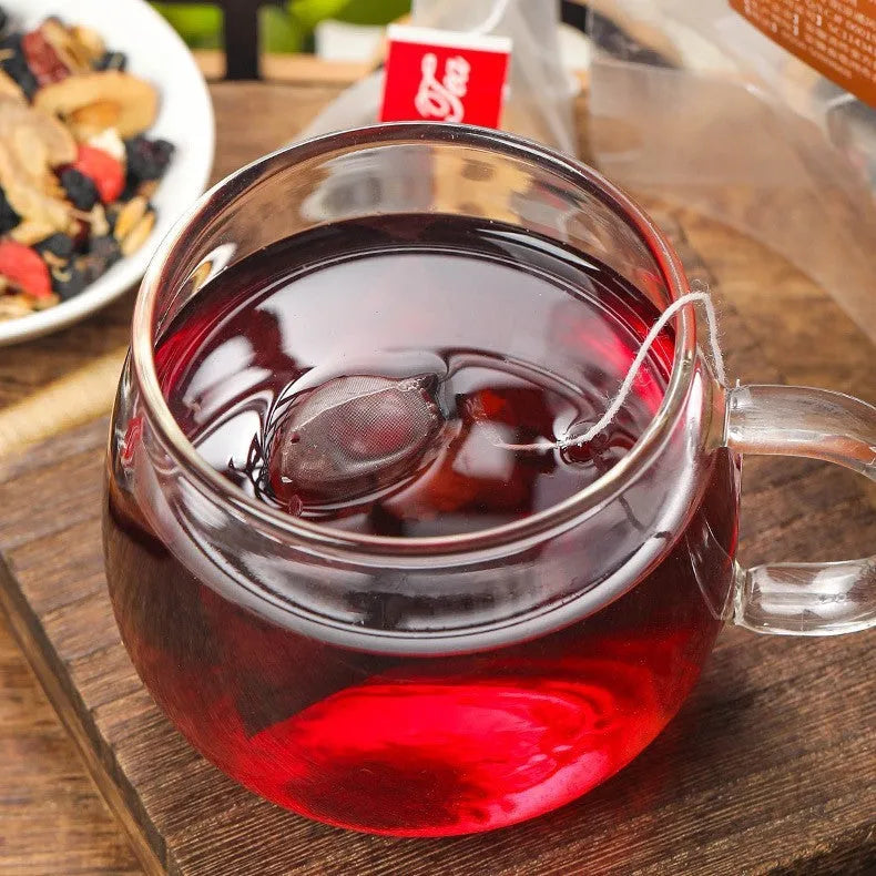 Ginseng Black Wolfberry Tea package with 40 individual 5g herbal tea sachets