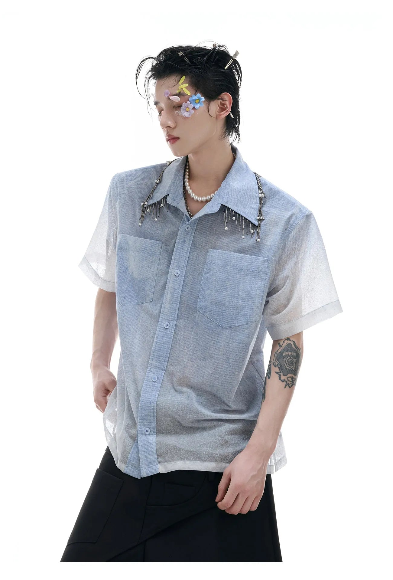 Men's blue and white gradient loose fit short sleeve shirt with quilted texture