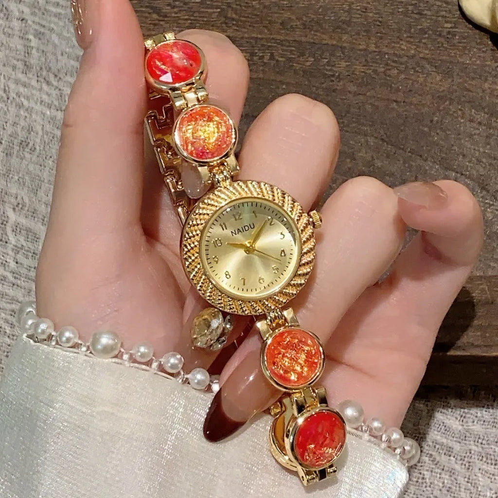 Women's quartz watch with 25mm round dial and zinc alloy case in a choice of six colours.